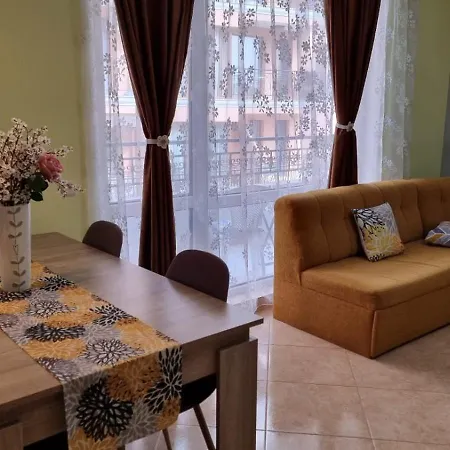 Apartament Casa Del Mar *