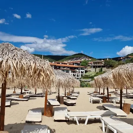 Апартаменты Casa Del Mar